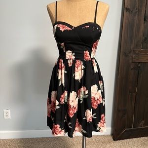 Black floral short dress
